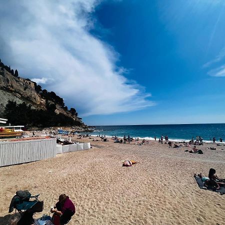 Cassis, Charmant Appart En Face De La Plage. Eksteriør billede